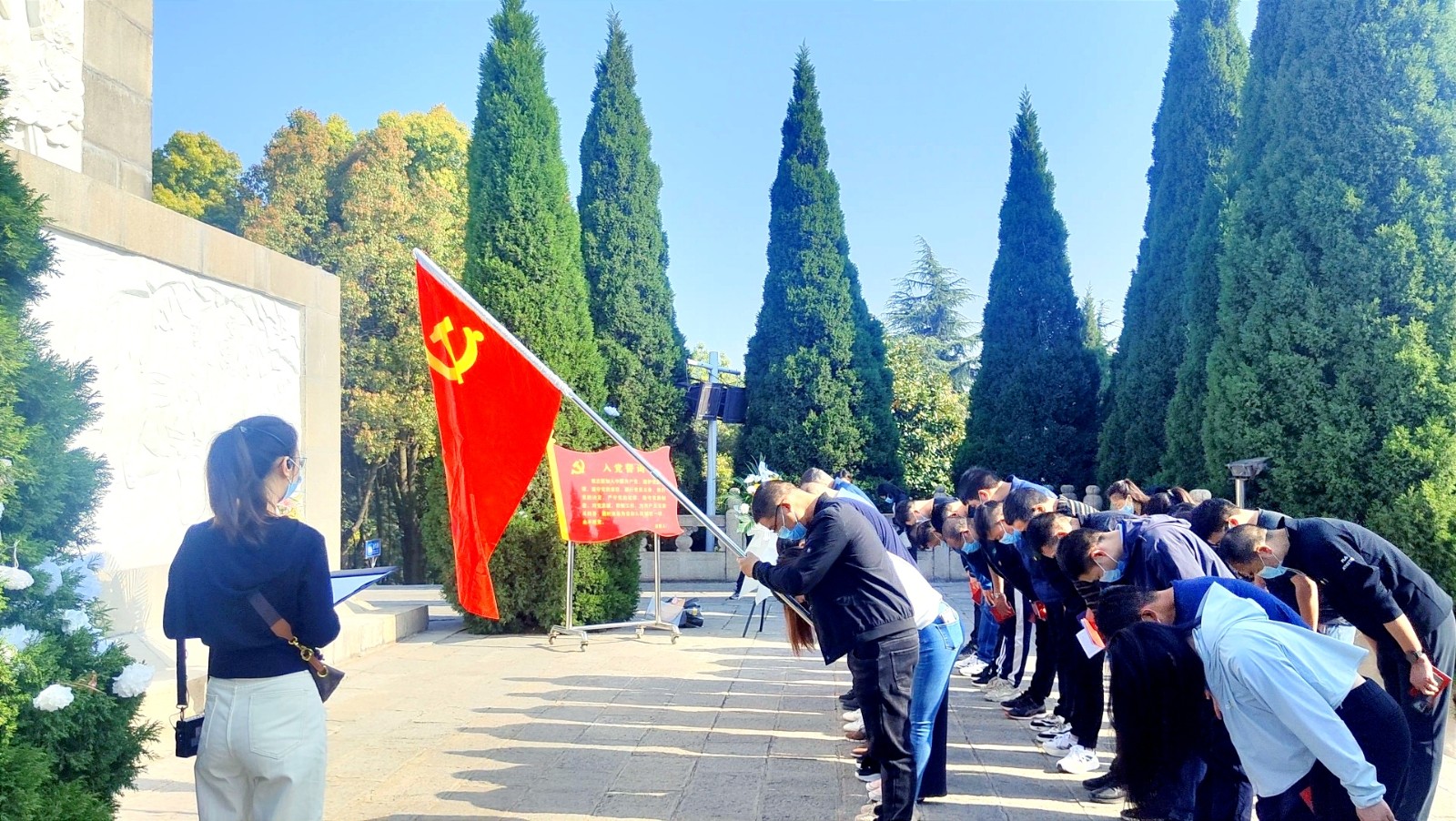 691703d4192d18e270dece47602f600.jpg 691703d4192d18e270dece47602f600.jpg